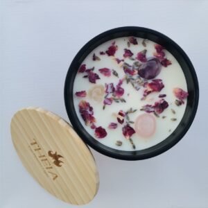 Luxury Candle with Scattered Roses