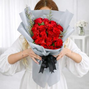 Luxurious Love Red bouquet of flowers