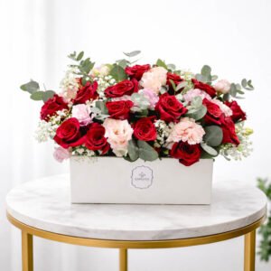 Romantic Rose & Carnation Box 