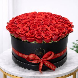 Grand Red Rose Signature Box 